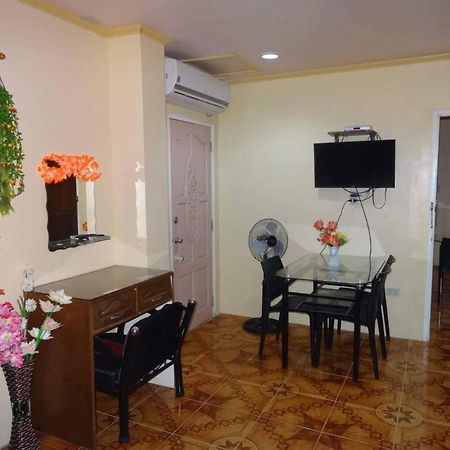 Julz Tropical Apartments اولونجابو المظهر الخارجي الصورة